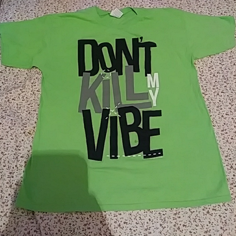 Graphic tee